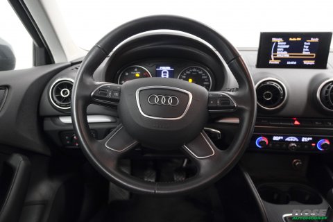 Audi A3 1.6 TDi Ambition *GPS*
