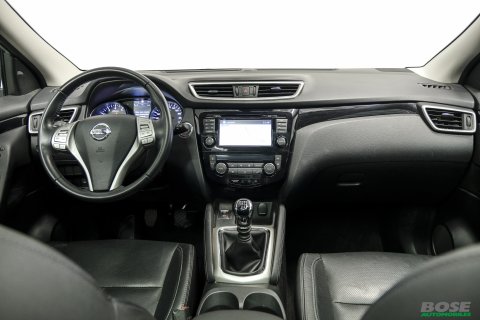 Nissan Qashqai 1.2 DIG-T 2WD Connect Edition *NAVI*TOIT PANO*