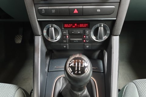 Audi A3 1.6 TDi Attraction Start/Stop DPF