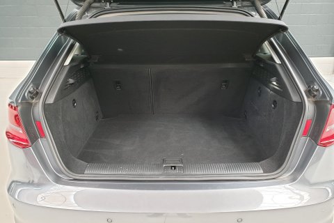 Audi A3 1.6TDi Ambition S tronic