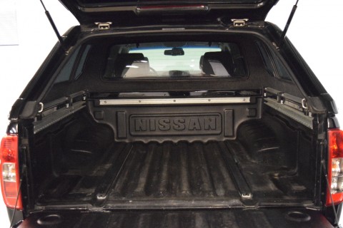 Nissan Navara 3.0 DCi V6 231cv