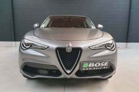 Alfa Romeo Stelvio 2.0 T AWD Q4