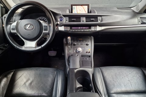 Lexus CT200h 1.8i Luxury E-CVT