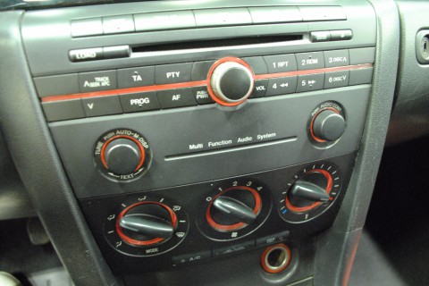 Mazda 3 1.6 Turbo CDVi 16v Si