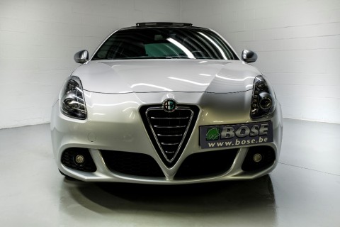 Alfa Romeo Giulietta 1,6D Grise *Toit Pano*