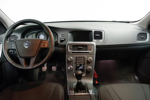Volvo V60 2.0D3 Kinetic*GPS*PDC AR*Cruise*