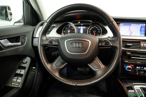 Audi A4 2.0 TDi Multitronic AVANT*FULL OPTIONS*