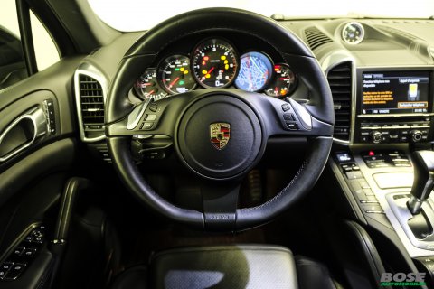 Porsche Cayenne 3.0 D V6 Tiptronic S*FULL OPTIONS*